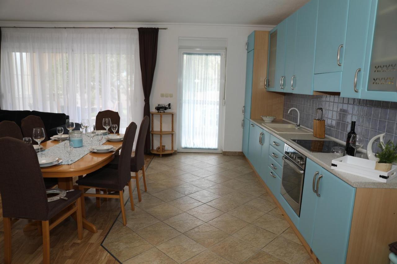 Apartmani Delac 沃迪切 外观 照片