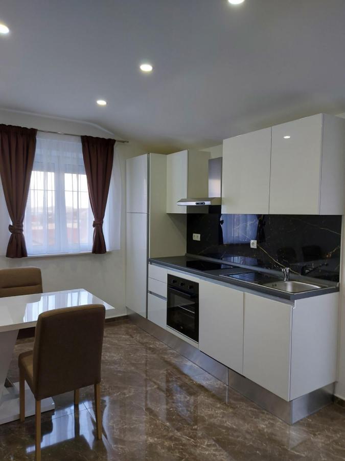 Apartmani Delac 沃迪切 外观 照片